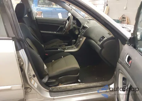 2007 Subaru Outback 2.5I from USA, damaged, VIN 4S4BP61C577314322